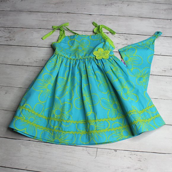 Blueberi Vintage Baby Girl's Sundress Kerchief Bonnet Set Size 24 Months - Picture 1 of 5